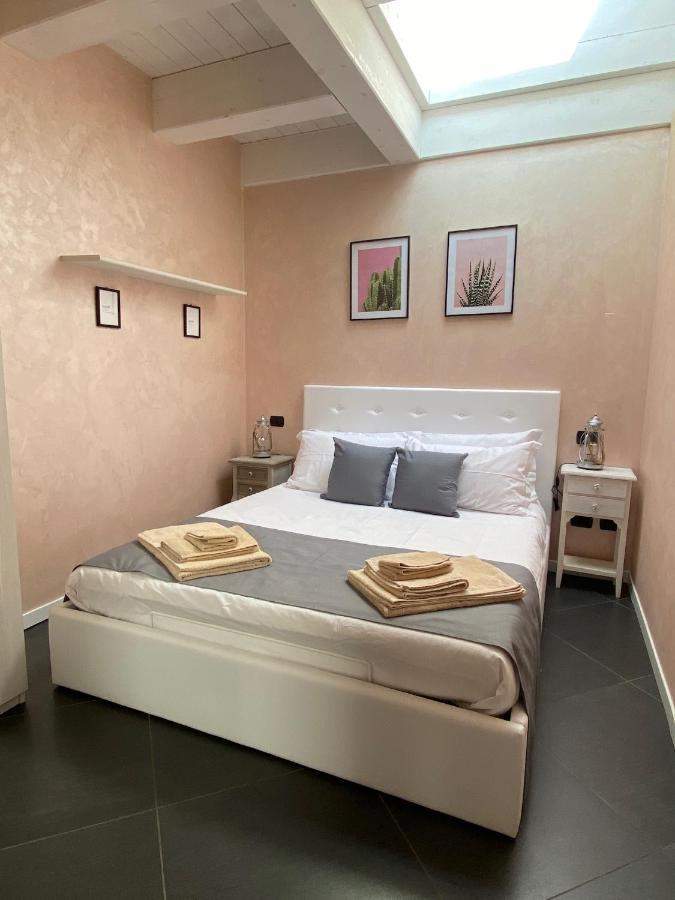 Ferienwohnung Casamartanavigli Mailand Exterior foto
