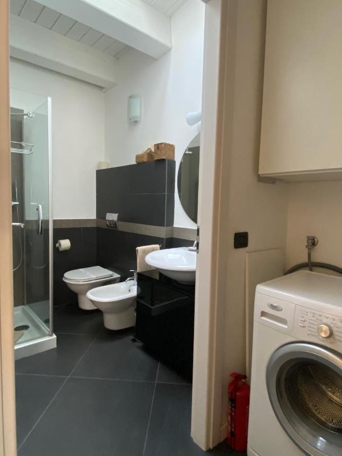 Ferienwohnung Casamartanavigli Mailand Exterior foto